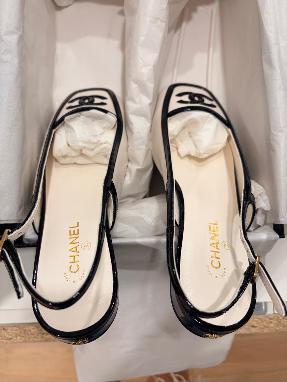 Pre-Fall/Winter 2026 Blazy Slingback Flats - Picture 2 of 6